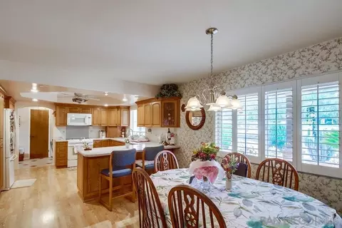 13730 Whispering Meadows Ln, Jamul, CA 91935 photo 18