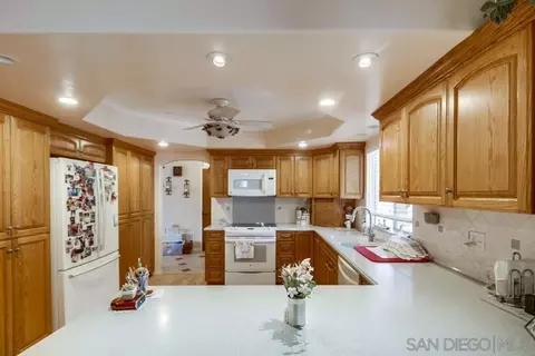 13730 Whispering Meadows Ln, Jamul, CA 91935 photo 20