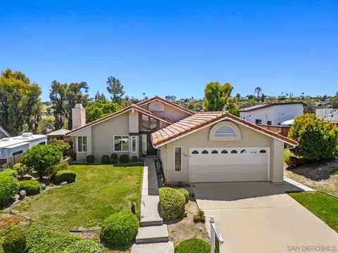 3605 Ames Pl, Carlsbad, CA 92010 photo 2