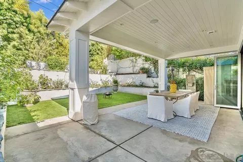 5769 Waverly Ave, La Jolla, CA 92037 photo 24