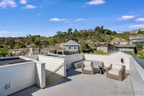 5769 Waverly Ave, La Jolla, CA 92037 photo 28