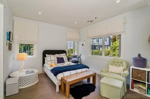5769 Waverly Ave, La Jolla, CA 92037 photo 19