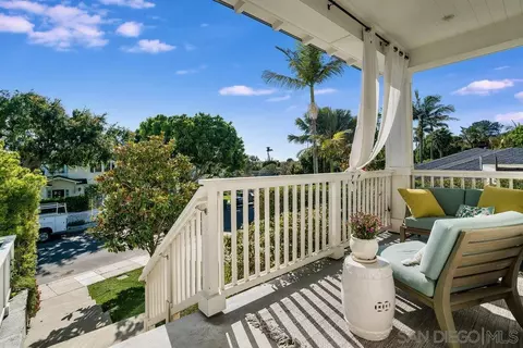 5769 Waverly Ave, La Jolla, CA 92037 photo 3