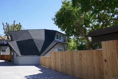 1013-15 Oro, El Cajon, CA 92021