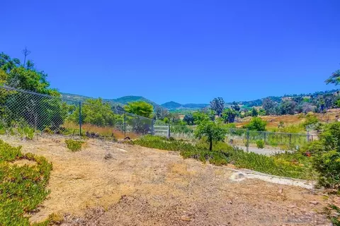 20707 Viento Valle, Escondido, CA 92025 photo 68