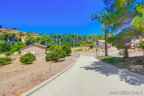 20707 Viento Valle, Escondido, CA 92025 photo 56