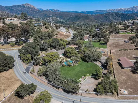 2256 Via Dieguenos, Alpine, CA 91901 photo 61