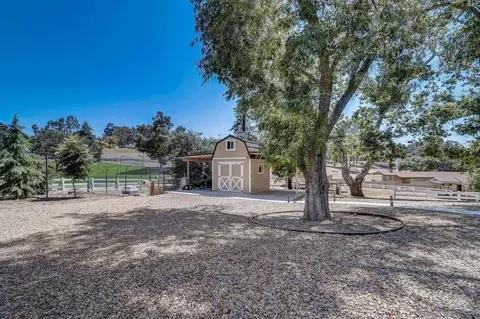 2256 Via Dieguenos, Alpine, CA 91901 photo 54