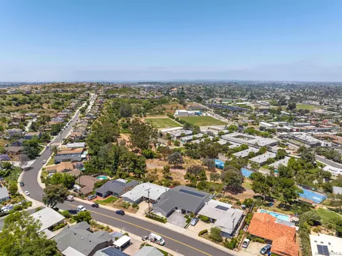 7864 Highwood Ave, La Mesa, CA 91941 photo 67