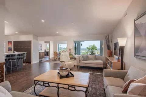 7864 Highwood Ave, La Mesa, CA 91941 photo 11