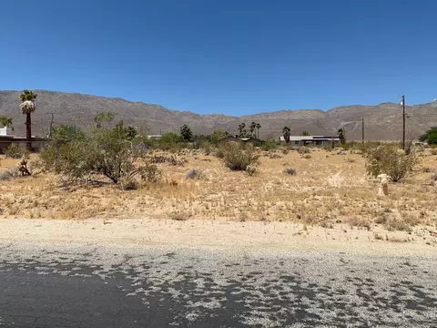 swinging v, Borrego Springs, CA 92004