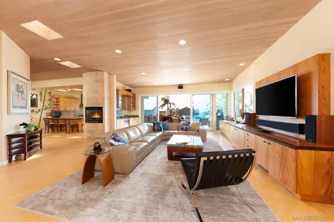 13748 Pine Needles, Del Mar, CA 92014 photo 11