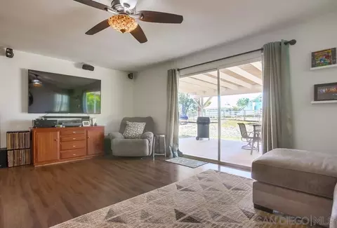 1346 Franklin Ln, Ramona, CA 92065 photo 3