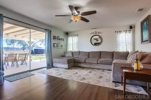 1346 Franklin Ln, Ramona, CA 92065 photo 4