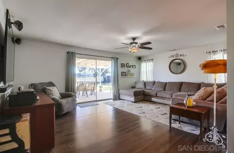 1346 Franklin Ln, Ramona, CA 92065 photo 2