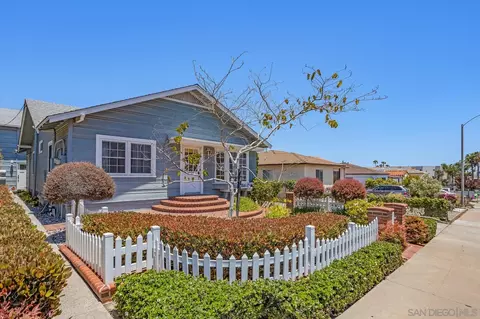 3136 Fenelon St, San Diego, CA 92106