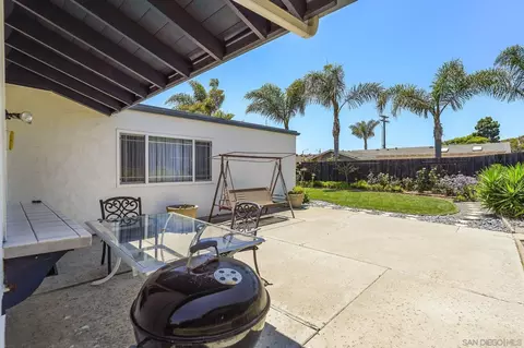 3985 Scott Dr, Carlsbad, CA 92008 photo 30