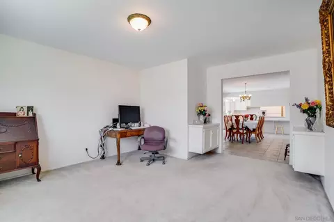 3985 Scott Dr, Carlsbad, CA 92008 photo 22