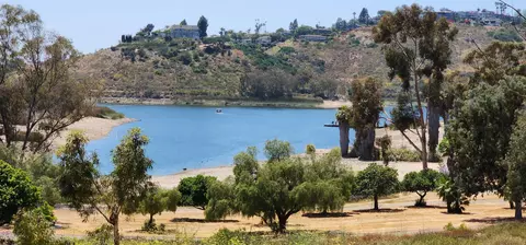 5704 Baltimore Dr #308, La Mesa, CA 91942