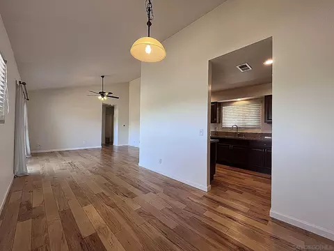 14143 Tarzana Rd, Poway, CA 92064 photo 3