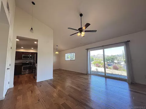 14143 Tarzana Rd, Poway, CA 92064 photo 2