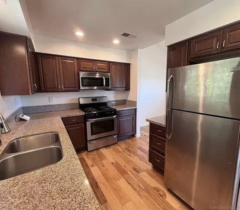 14143 Tarzana Rd, Poway, CA 92064 photo 5