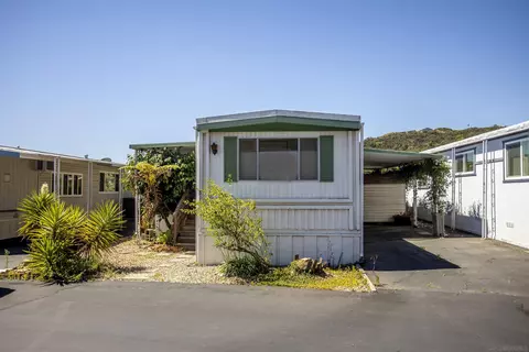 28890 Lilac Rd #SPACE 81, Valley Center, CA 92082