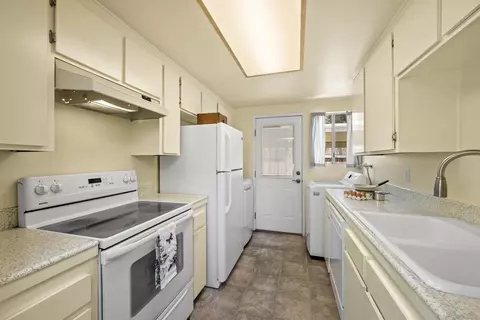 7863 Rancho Fanita Dr #E, Santee, CA 92071 photo 12