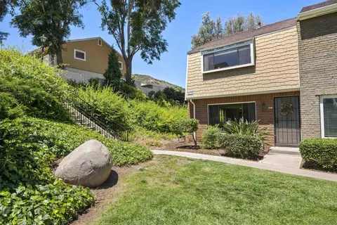 7863 Rancho Fanita Dr #E, Santee, CA 92071