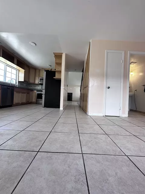 10915 Ramsgate Dr, Santee, CA 92071 photo 21
