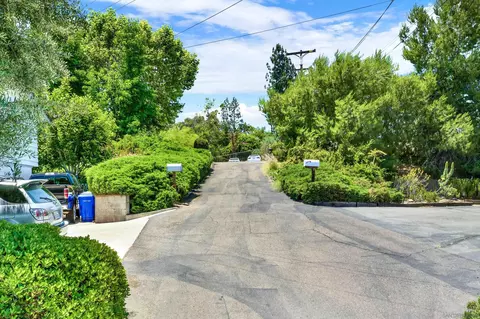1254 Cain Ln, Escondido, CA 92027 photo 31