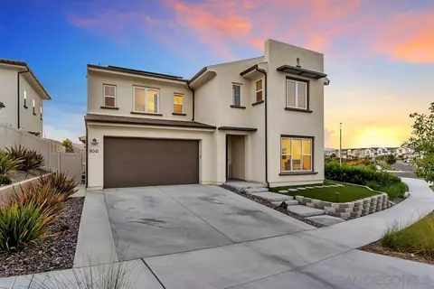 9041 W Bluff Pl, Santee, CA 92071 photo 2