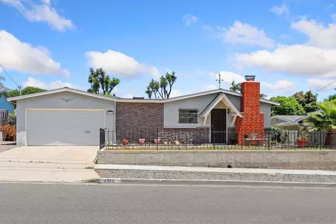4116 Lewis St, Oceanside, CA 92056