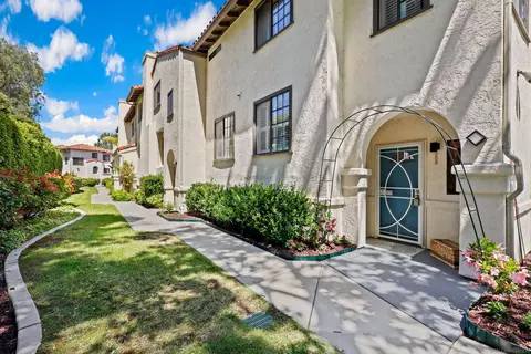 180 Bautista Ct #88, Oceanside, CA 92057
