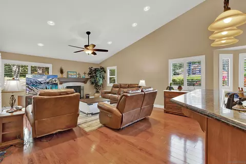 12780 Maplewood Ct, Poway, CA 92064 photo 12