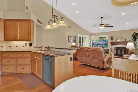 12780 Maplewood Ct, Poway, CA 92064 photo 18