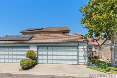 424 Devonshire Gln, Escondido, CA 92027