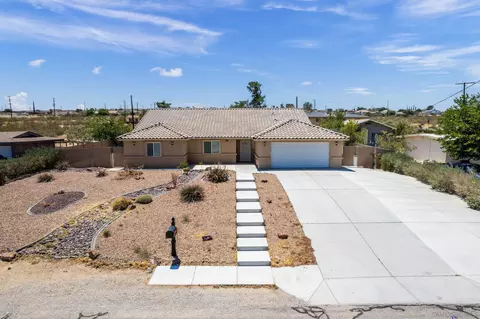 27927 Cochise Ave, Barstow, CA 92311