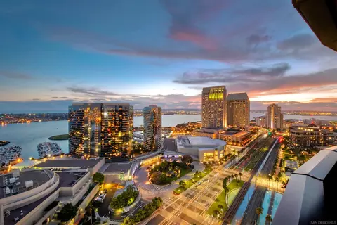 100 Harbor Dr #2705, San Diego, CA 92101