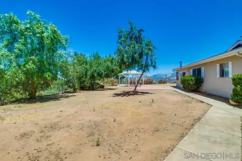 530 Mountain View Rd, El Cajon, CA 92021 photo 15