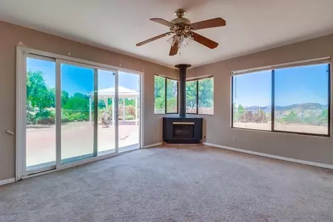 530 Mountain View Rd, El Cajon, CA 92021 photo 8