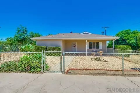 530 Mountain View Rd, El Cajon, CA 92021 photo 3