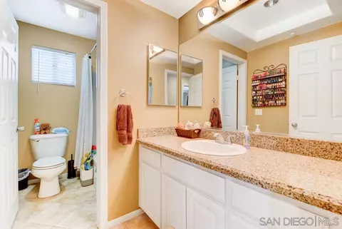 8713 Glen Oaks Way, Santee, CA 92071 photo 15
