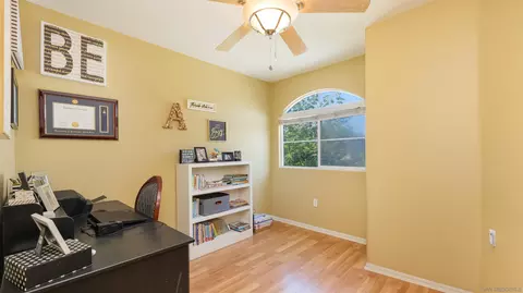 8713 Glen Oaks Way, Santee, CA 92071 photo 4
