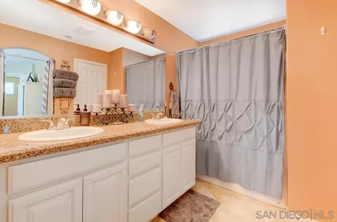 8713 Glen Oaks Way, Santee, CA 92071 photo 11