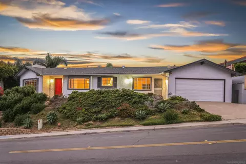 838 Lamplight Dr, La Jolla, CA 92037 photo 7