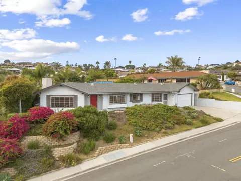 838 Lamplight Dr, La Jolla, CA 92037