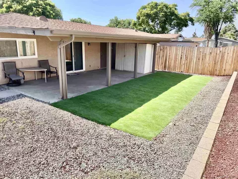 626 Solano Dr, Hemet, CA 92545