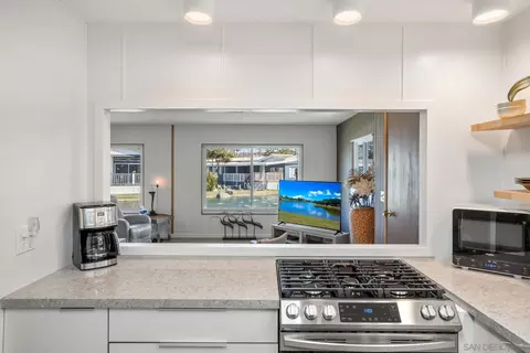 7110 Santa Barbara St, Carlsbad, CA 92011 photo 17