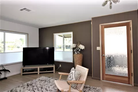 7110 Santa Barbara St, Carlsbad, CA 92011 photo 5